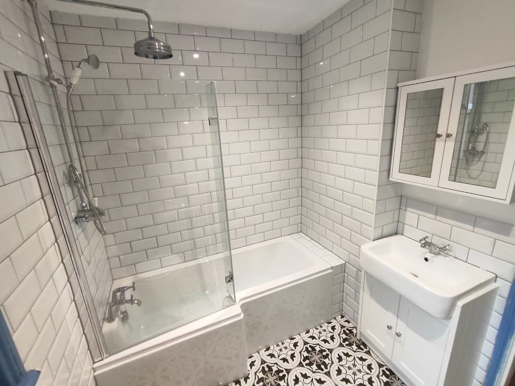Premium Bathrooms Design - Reading