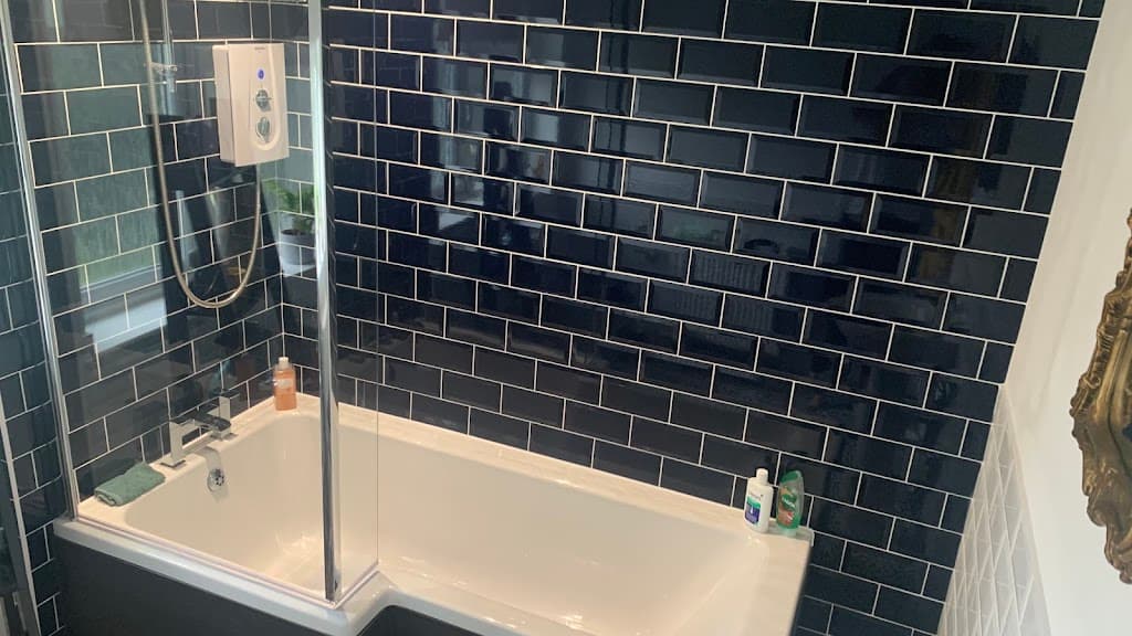 S White Bathroom Installation