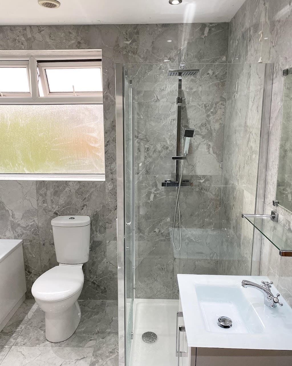 Bolton pro tiling And Bathrooms