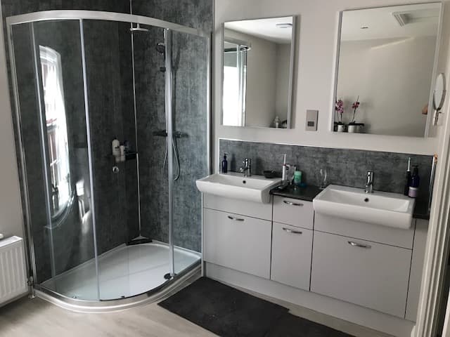 Finley Bathrooms ltd