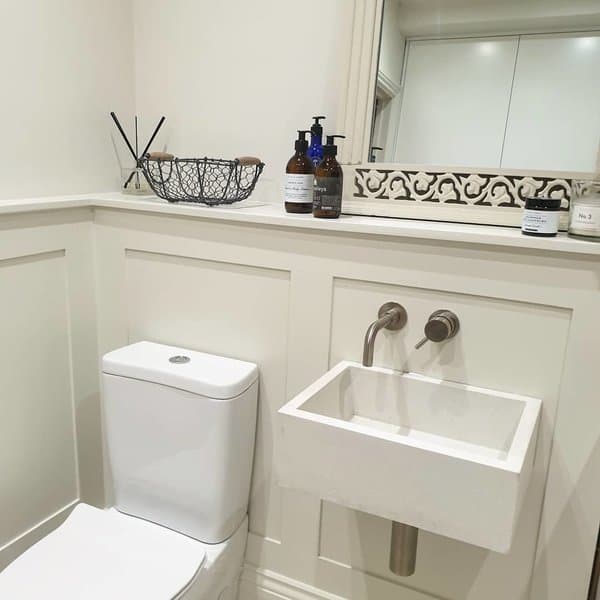 The Hub and the Tub