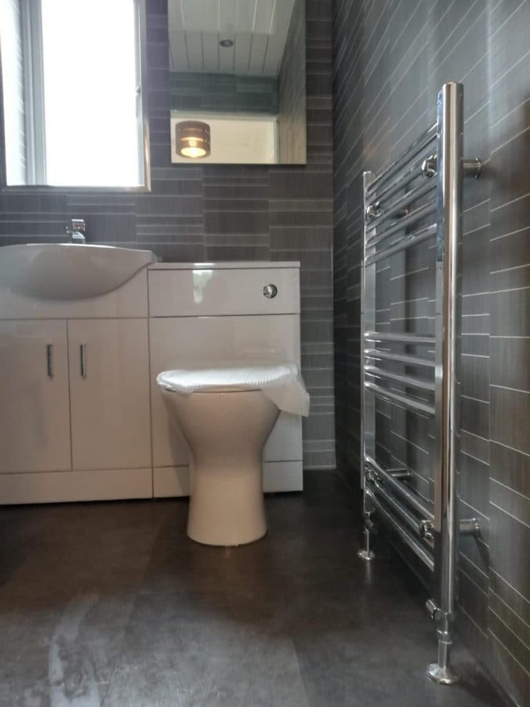 Wholesale Bathrooms