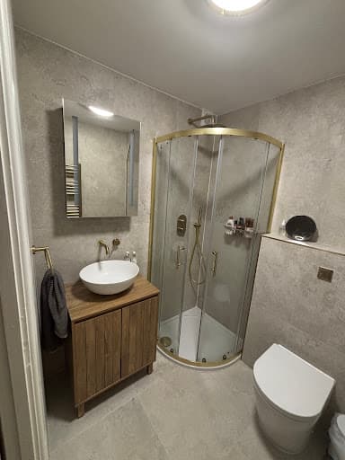 Deluxcore. Bathroom Fitters London — Customer photo