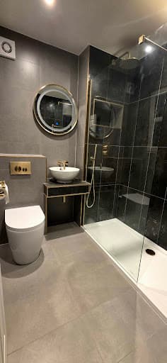 Bathtopia — Customer photo