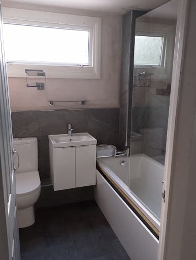 Glenfield Bathrooms Ltd — Customer photo