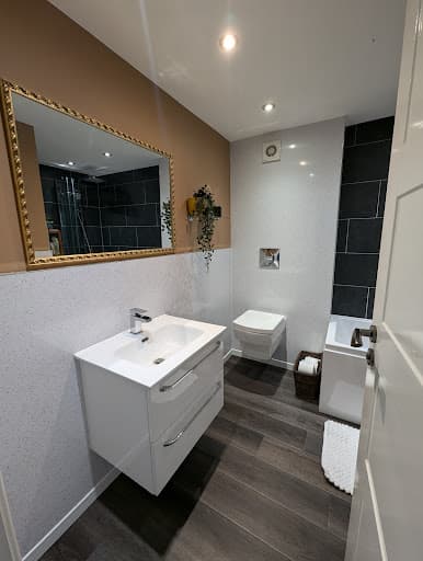Visual Bathrooms — Customer photo