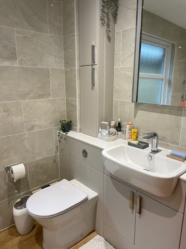 HPS Portsmouth - Bathroom Showroom — Customer photo