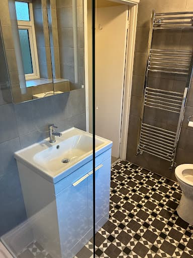 Glenfield Bathrooms Ltd — Customer photo