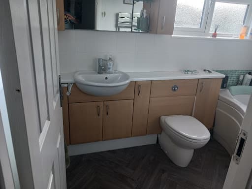 CSR Kitchens & Bathrooms Ltd — Customer photo