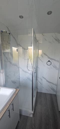 Claude's tradesmen — Customer photo