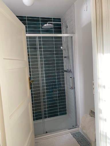 APS Bathrooms & Wetrooms — Customer photo