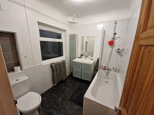 Decoris Bathroom Solutions — Customer photo
