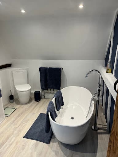 Cambridgeshire Bathrooms Ltd: St Ives Showroom — Customer photo