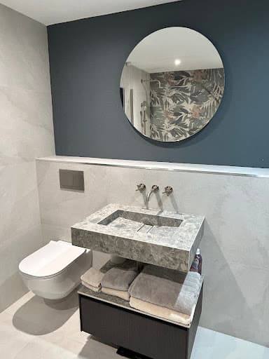 Soaks Bathrooms — Customer photo