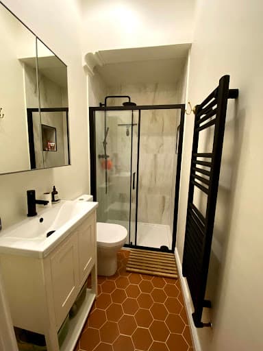 JBS Bathrooms — Customer photo