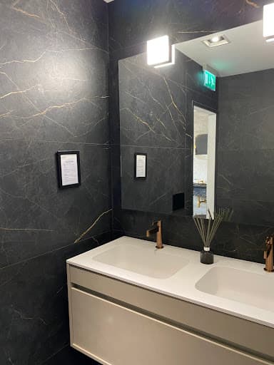 Soaks Bathrooms — Customer photo