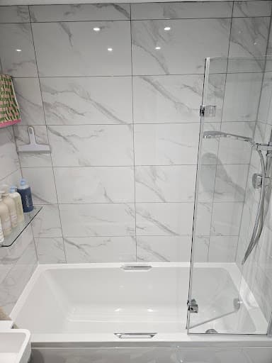 Bradleys Bathrooms — Customer photo