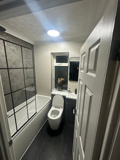 APG Bathrooms and Kitchens — Customer photo
