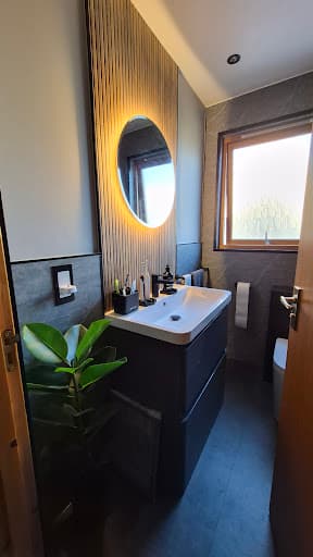 Claude's tradesmen — Customer photo