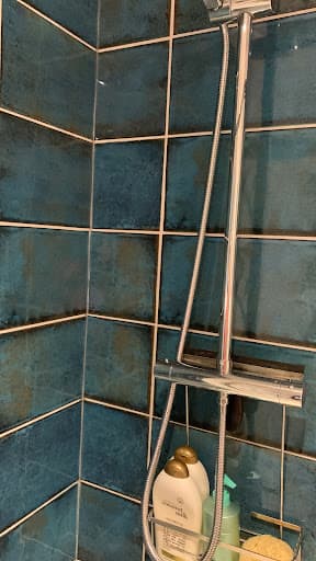 M & K Bathrooms — Customer photo